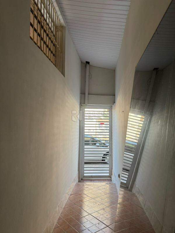 Casa Comercial para aluguel no bairro Vila Conceição: Entrada