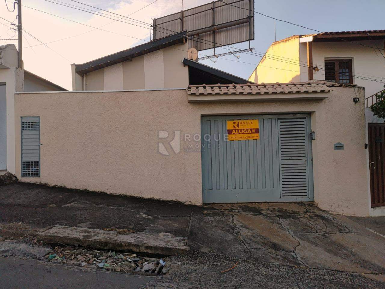 Casa Residencial para aluguel no bairro Jardim Nossa Senhora do Amparo: Fachada