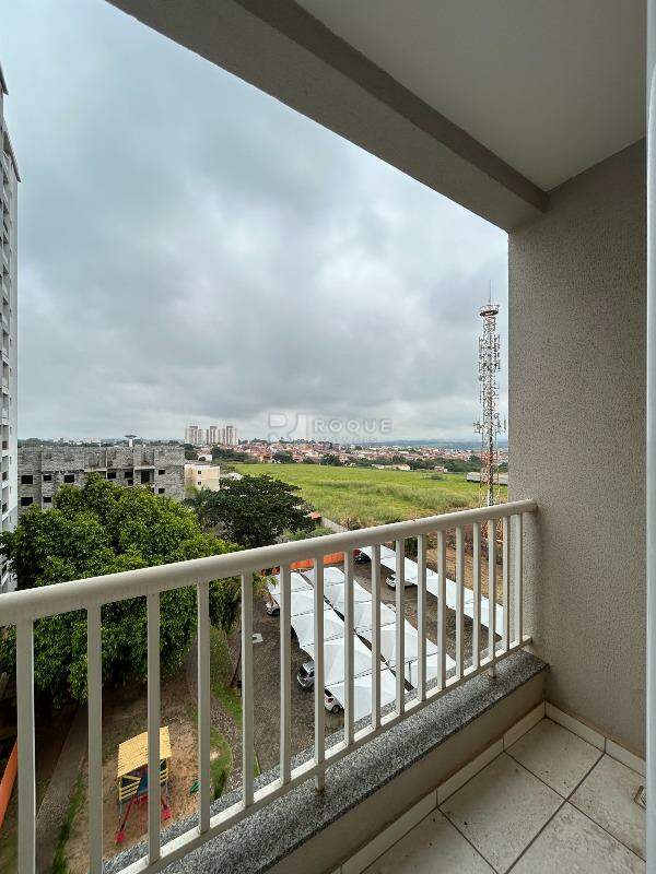 Apartamento para aluguel no bairro Jardim Residencial Roseira: Sacada 