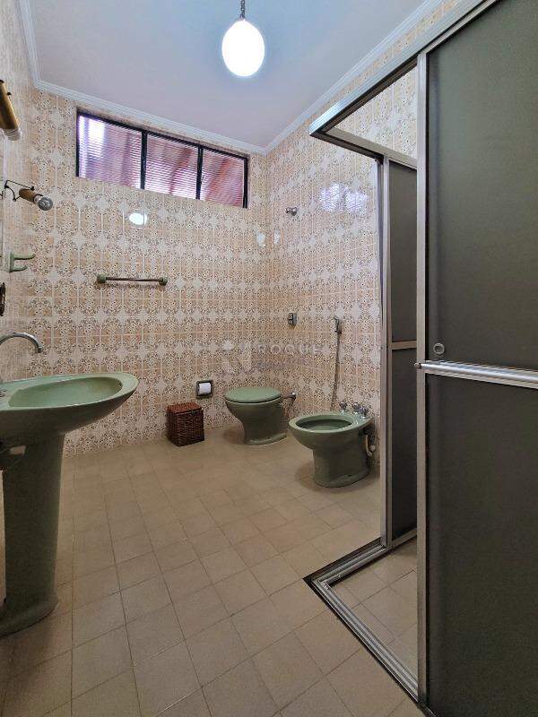 Casa Residencial à venda no bairro Jardim Montezuma: WC Social