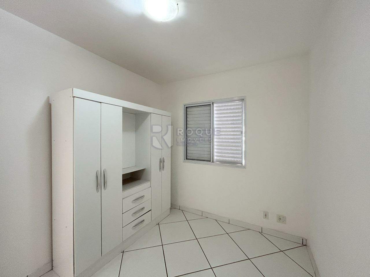 Apartamento para aluguel no bairro Jardim Esmeralda: Dormitório 1