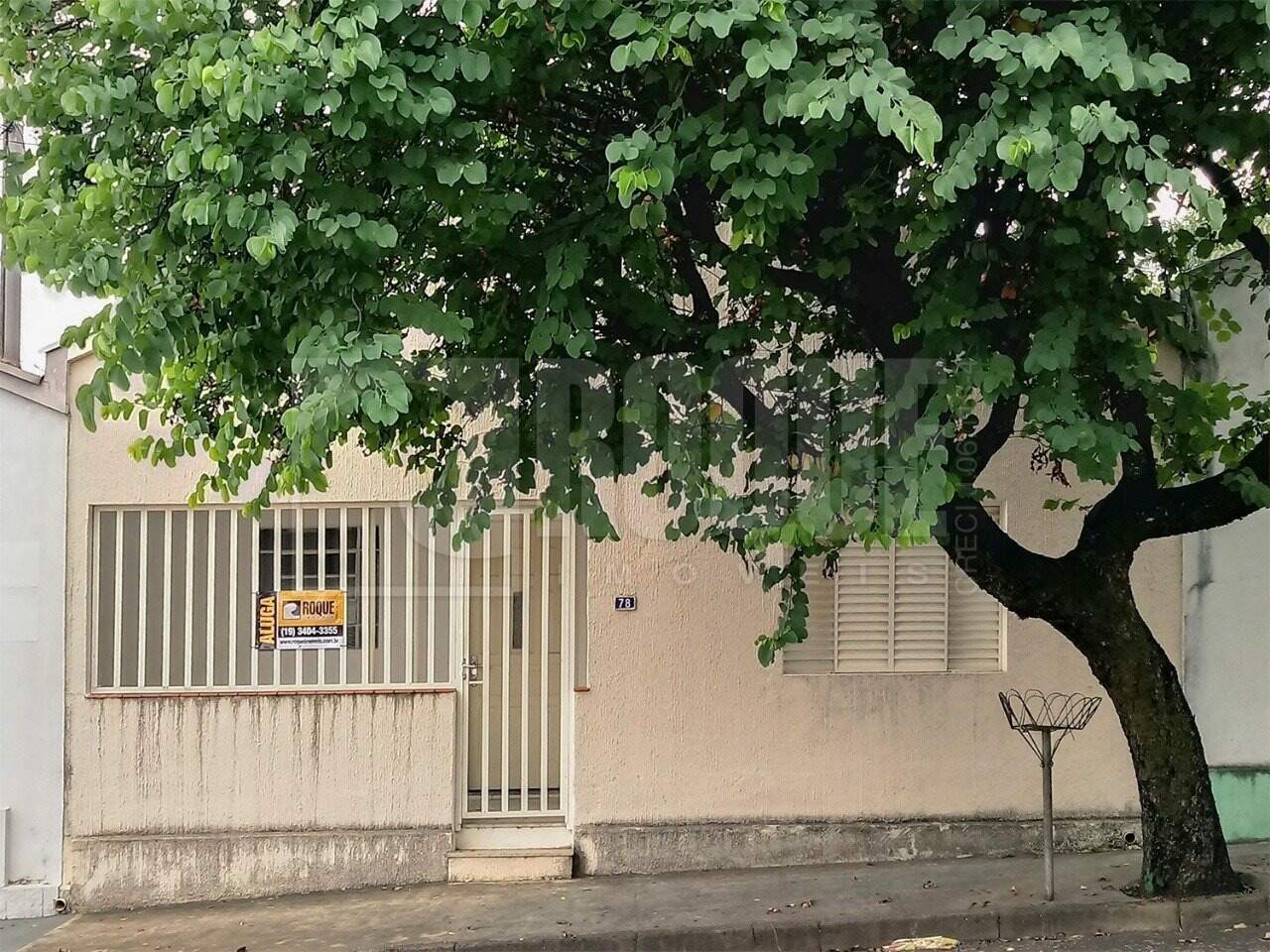 Casa Residencial à venda no bairro Vila Claudia: 