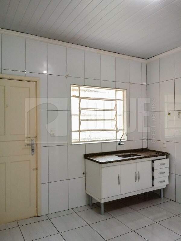 Casa Residencial à venda no bairro Vila Claudia: 