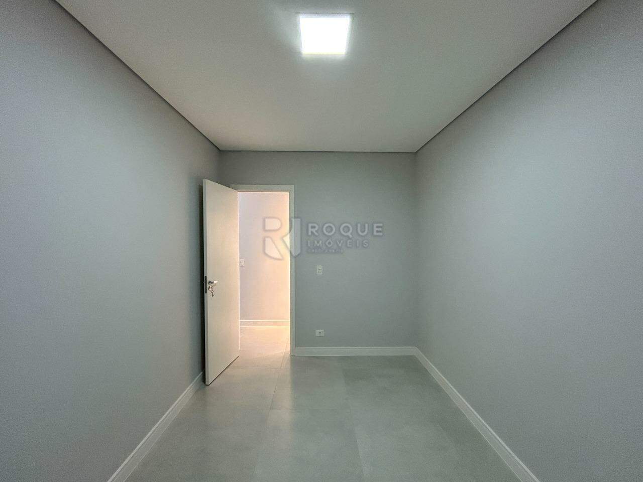 Apartamento para aluguel no bairro Chácaras Antonieta: Dormitório 1