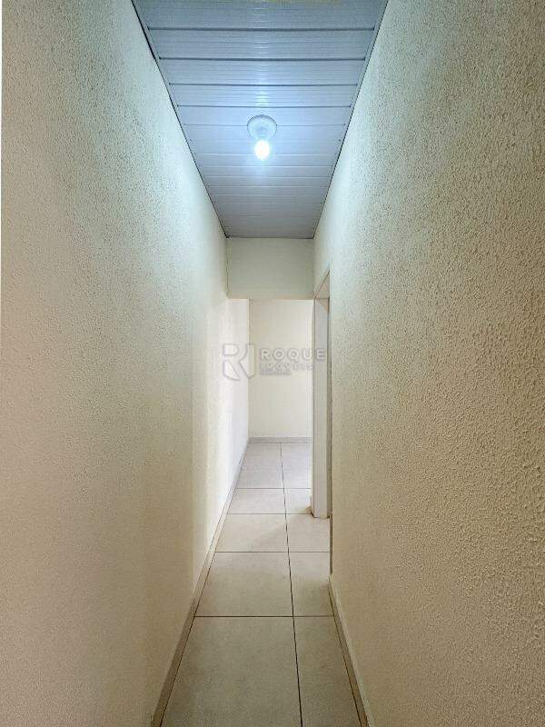 Casa Residencial para aluguel no bairro Centro: Hall 