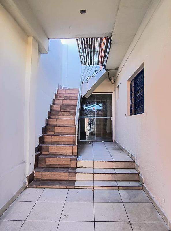Casa Residencial para aluguel no bairro Parque Residencial Abílio Pedro: Frente