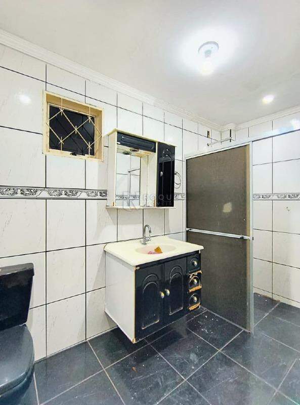 Casa Residencial para aluguel no bairro Parque Residencial Abílio Pedro: Wc social