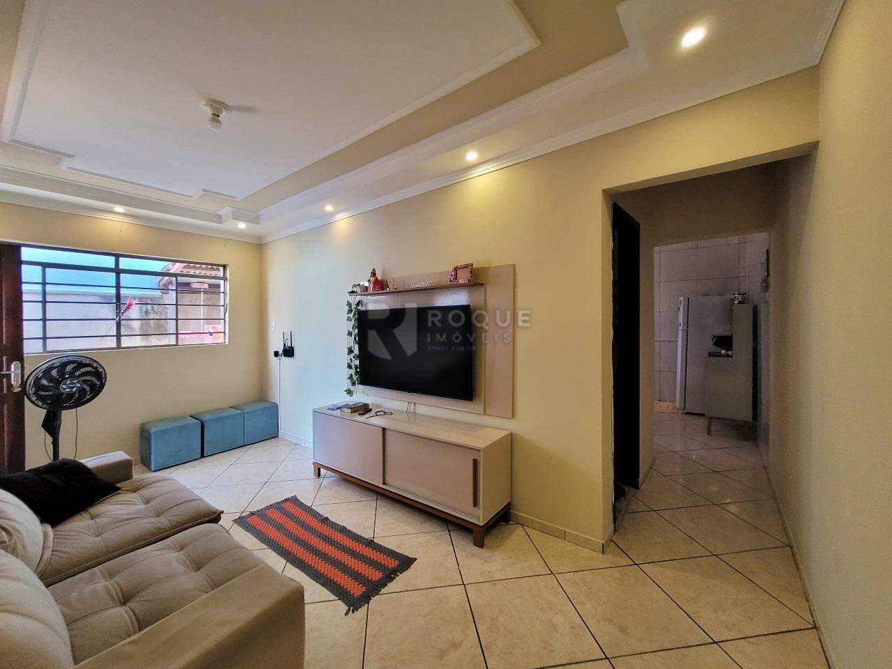 Casa Residencial à venda no bairro Jardim Residencial Dona Santina Paroli Peccinini: Sala