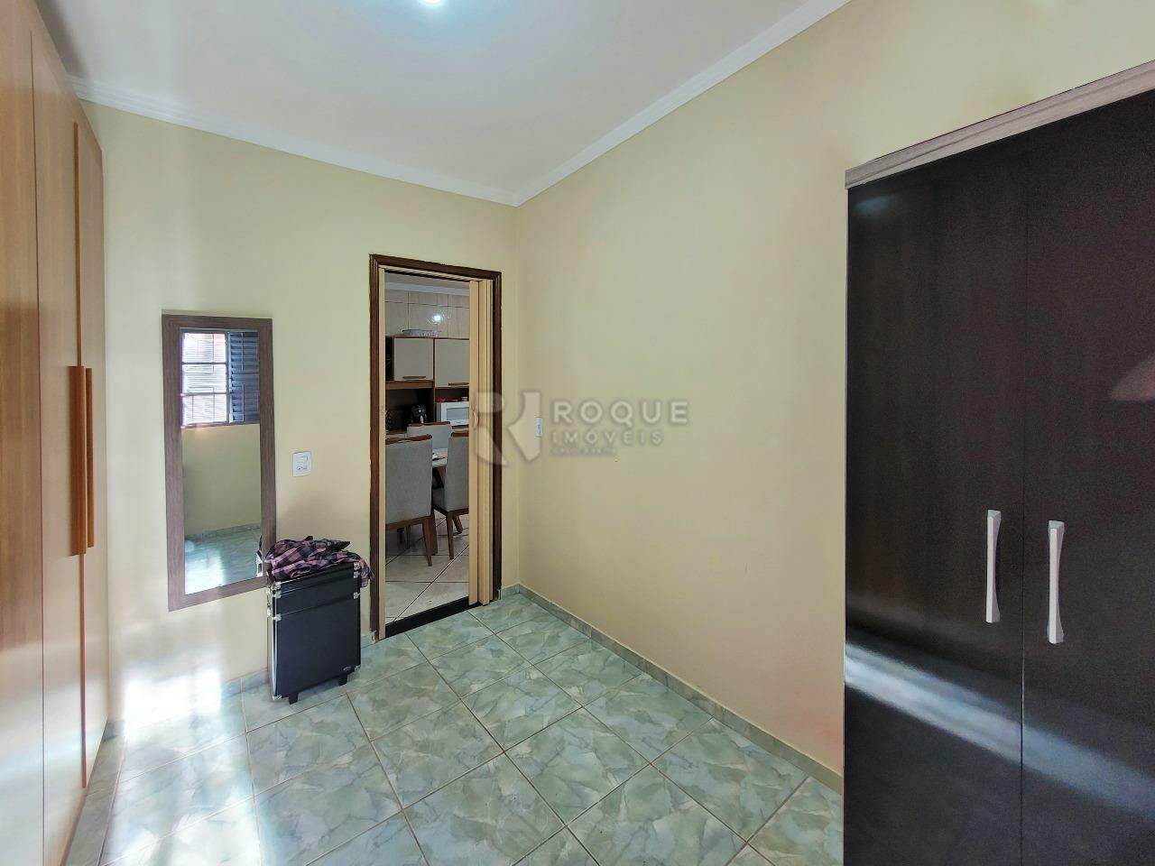 Casa Residencial à venda no bairro Jardim Residencial Dona Santina Paroli Peccinini: Dormitório 2