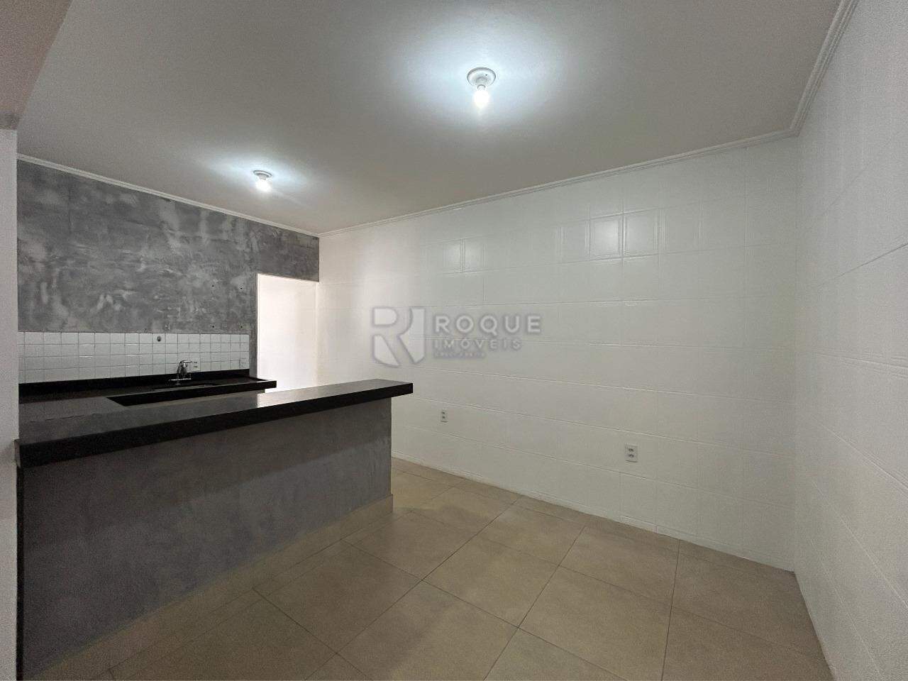 Casa Residencial para aluguel no bairro Residencial Fenix: Cozinha