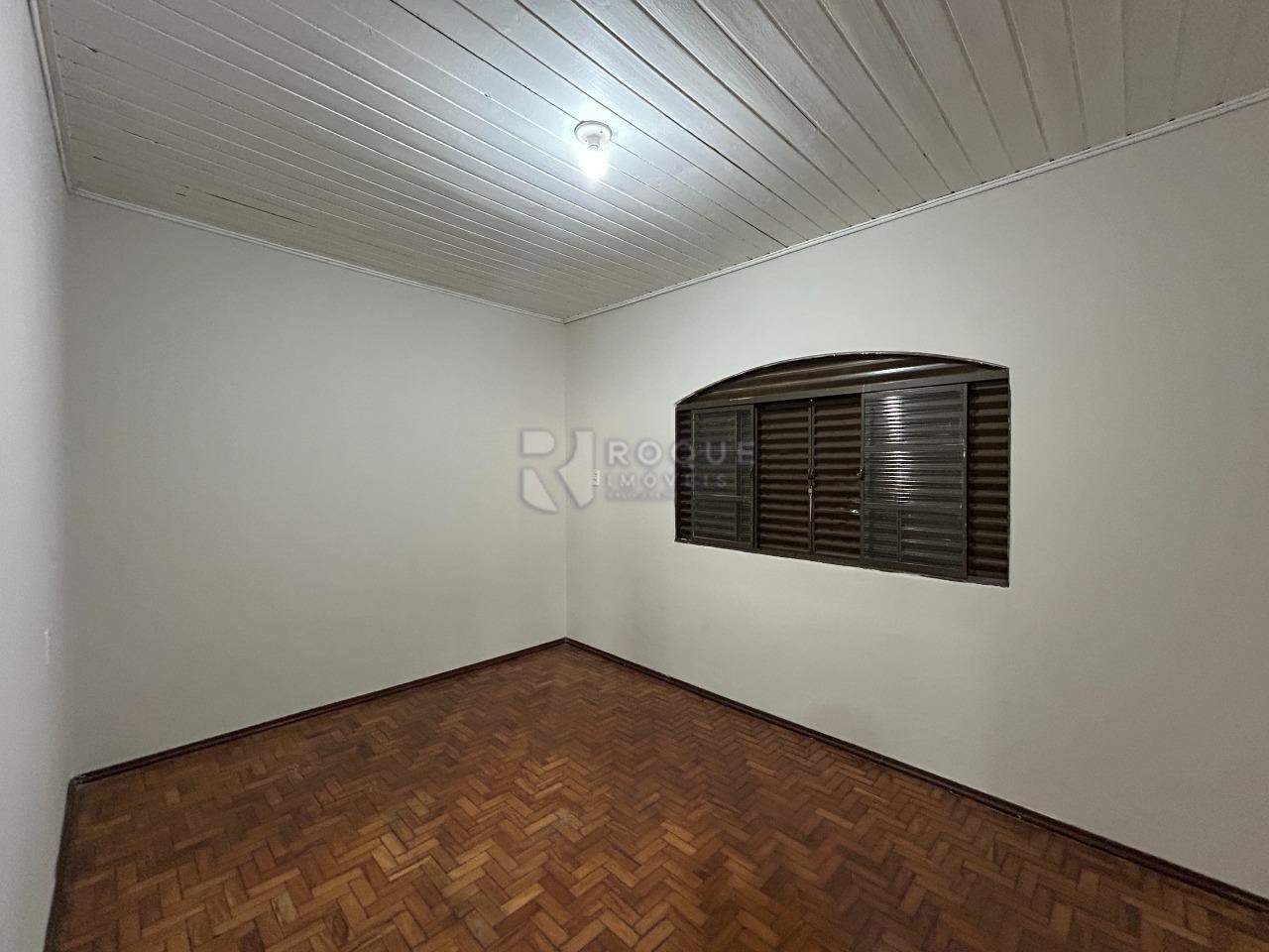 Casa Residencial para aluguel no bairro Vila São João: Dormitório 1