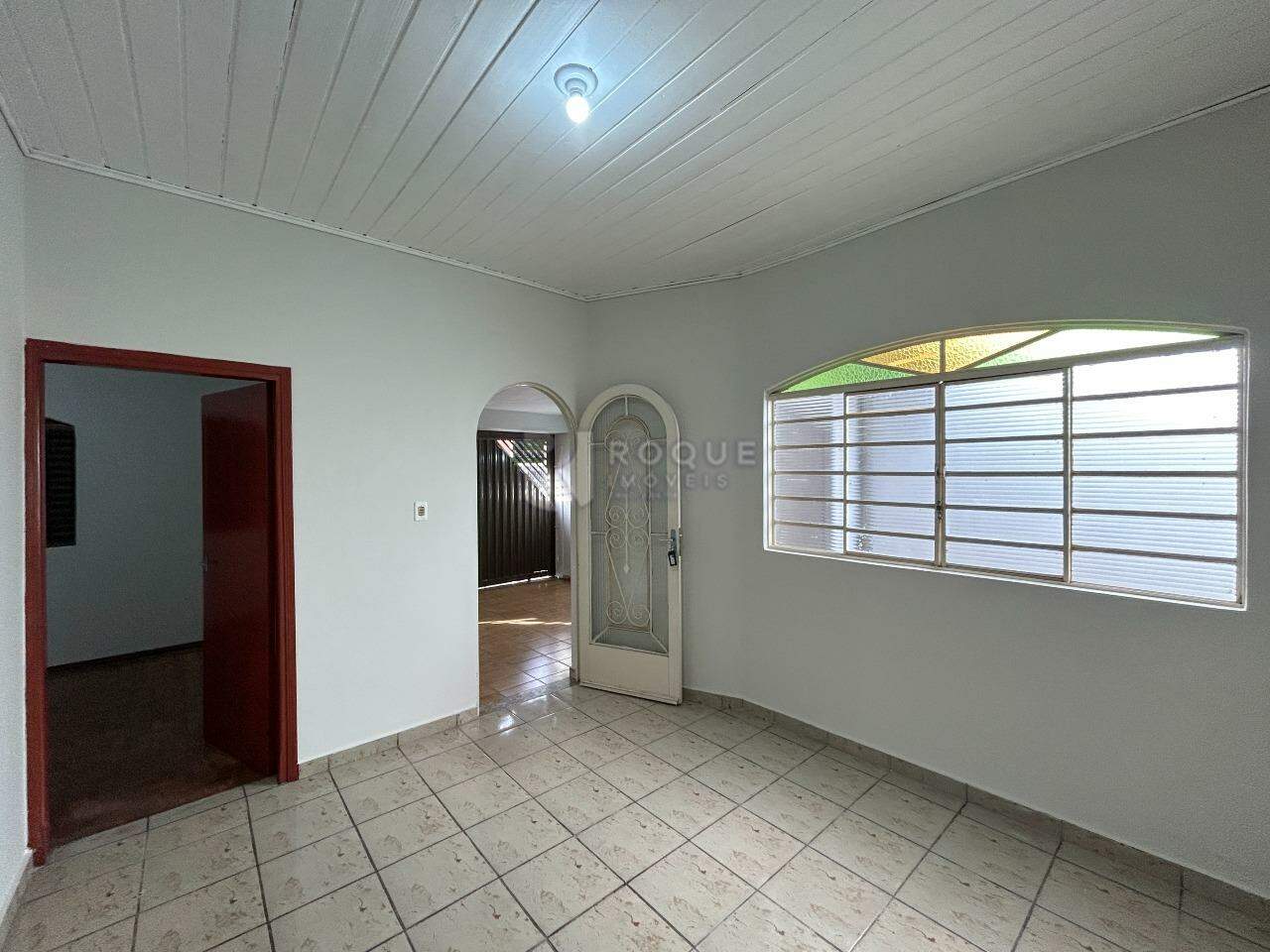 Casa Residencial para aluguel no bairro Vila São João: Sala