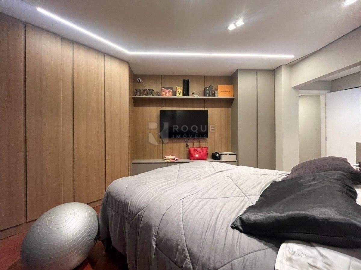 Apartamento para aluguel no bairro Centro: Dormitório 03