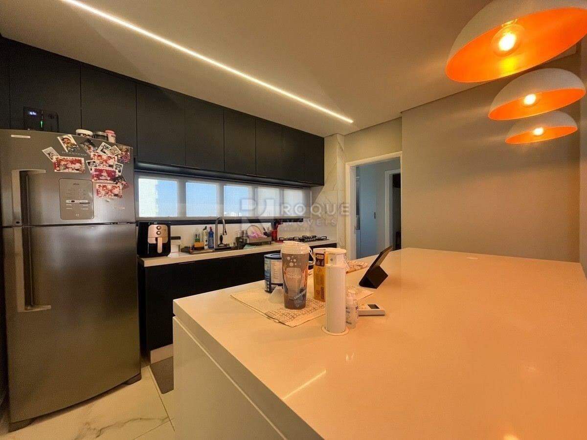 Apartamento para aluguel no bairro Centro: Cozinha