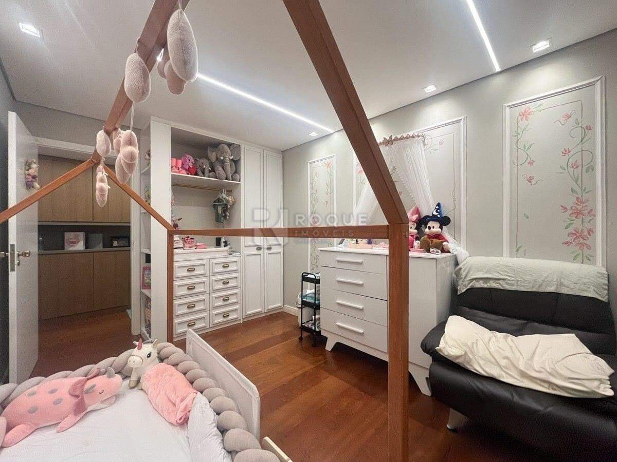 Apartamento para aluguel no bairro Centro: Dormitório 01
