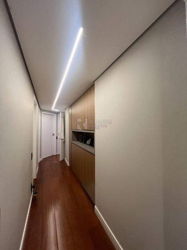 Apartamento para aluguel no bairro Centro: