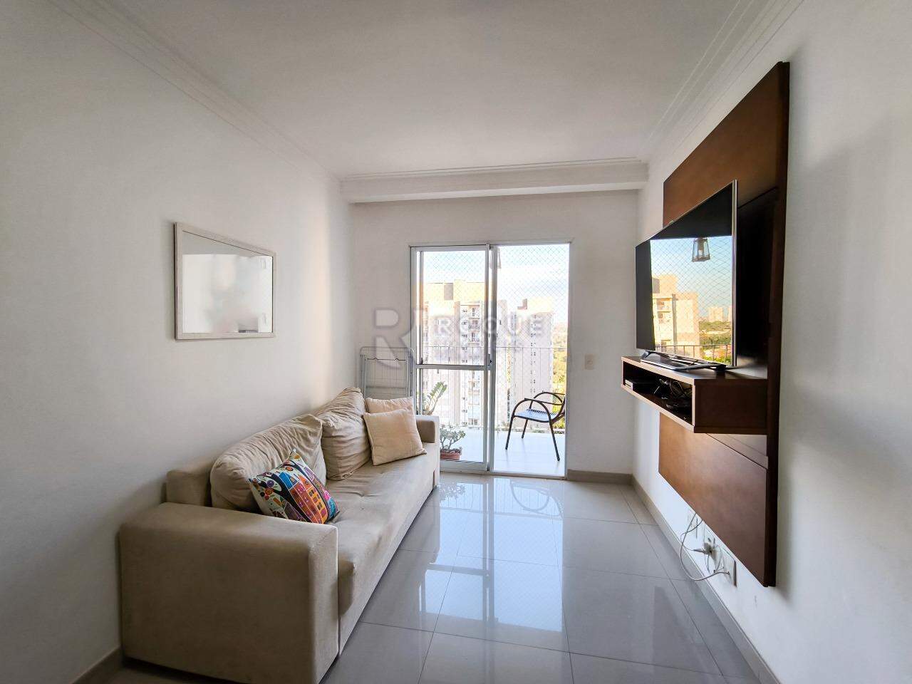 Apartamento à venda no bairro Jardim Esmeralda: SALA DE ESTAR