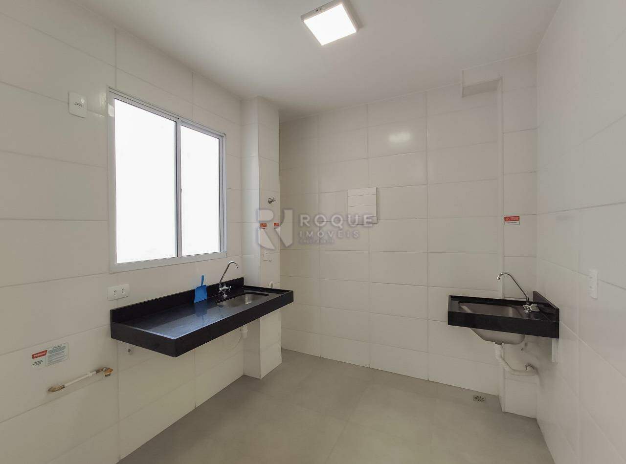 Apartamento à venda no bairro Fazenda Duas Barras: Cozinha / área de serviço