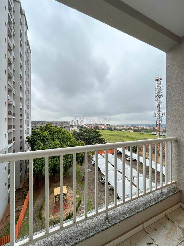 Apartamento para aluguel no bairro Jardim Residencial Roseira: Sacada 