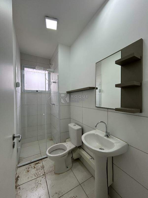 Apartamento para aluguel no bairro Jardim Residencial Roseira: WC social 