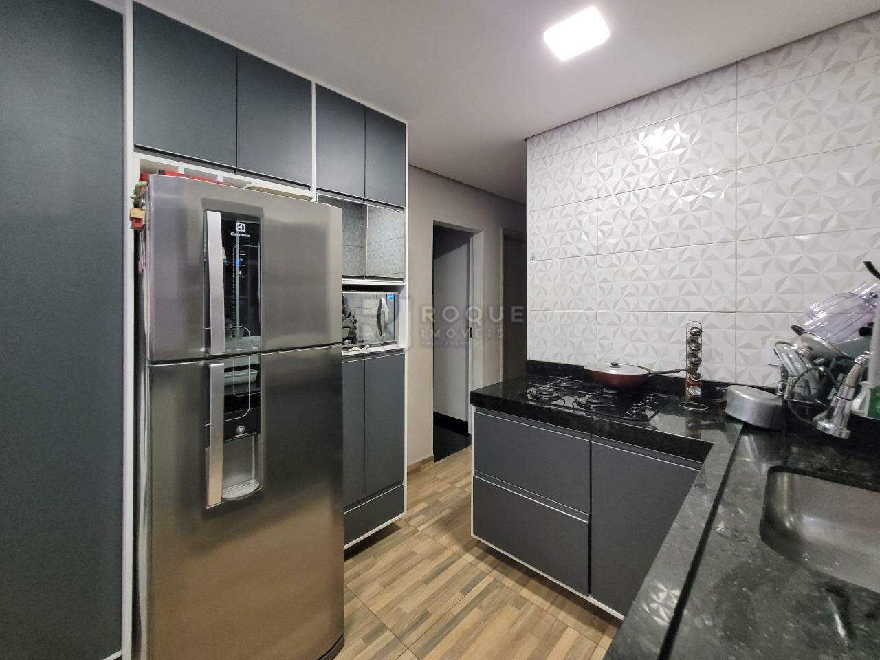 Casa Residencial à venda no bairro Jardim Residencial Victório Lucato: Cozinha