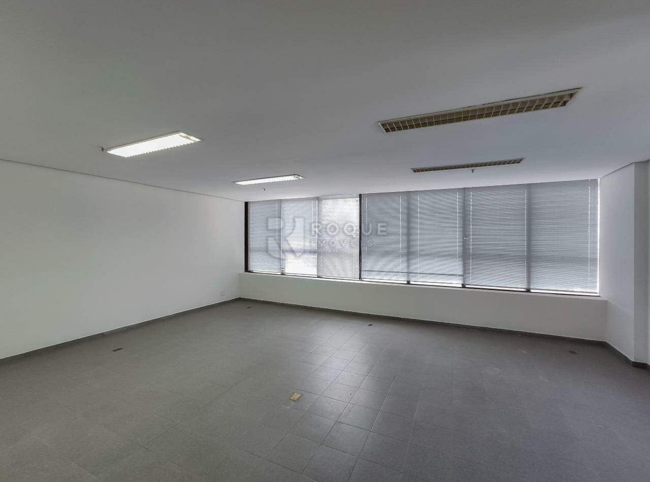 Salas/Conjuntos à venda no bairro Centro: Sala