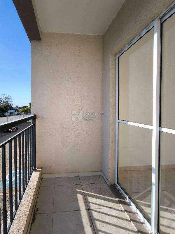 Apartamento à venda no bairro Jardim Residencial Victório Lucato: SACADA