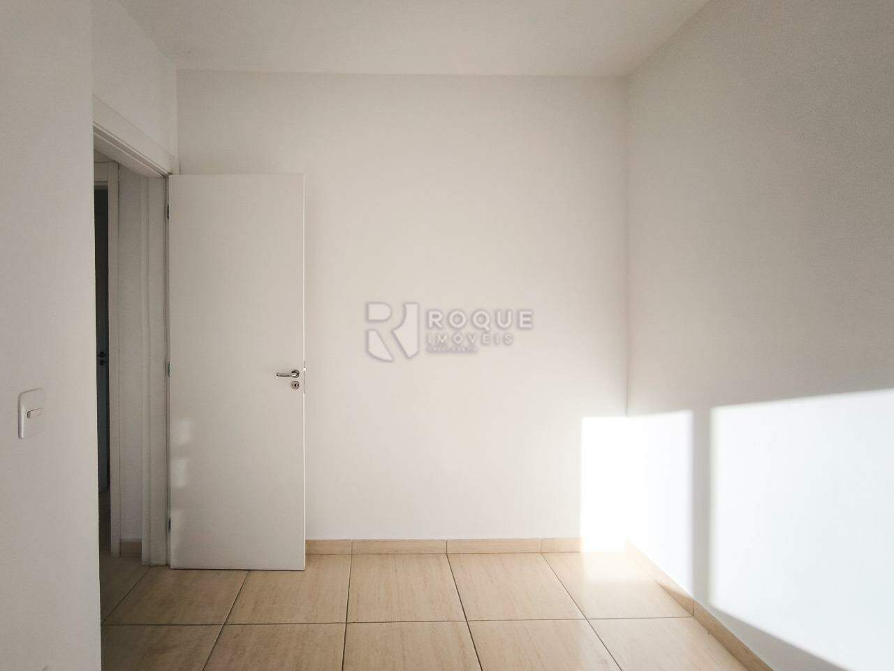 Apartamento à venda no bairro Jardim Residencial Victório Lucato: DORMITÓRIO 1