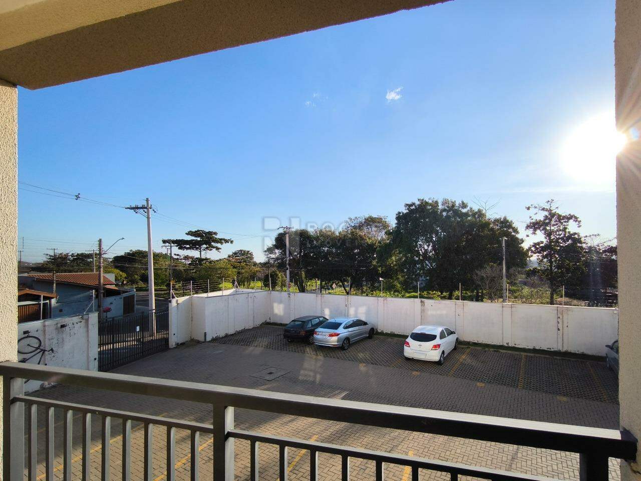 Apartamento à venda no bairro Jardim Residencial Victório Lucato: VISÃO PARCIAL