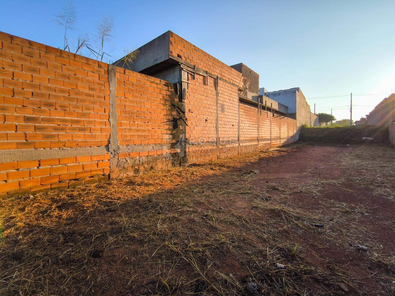 Terreno à venda no bairro Jardim Marajoara: 