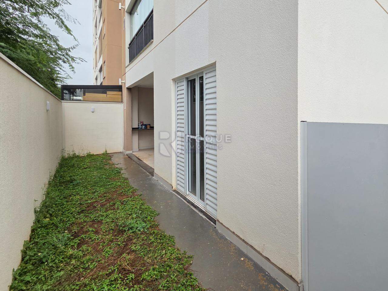 Apartamento para aluguel no bairro Jardim Florença: Área externa