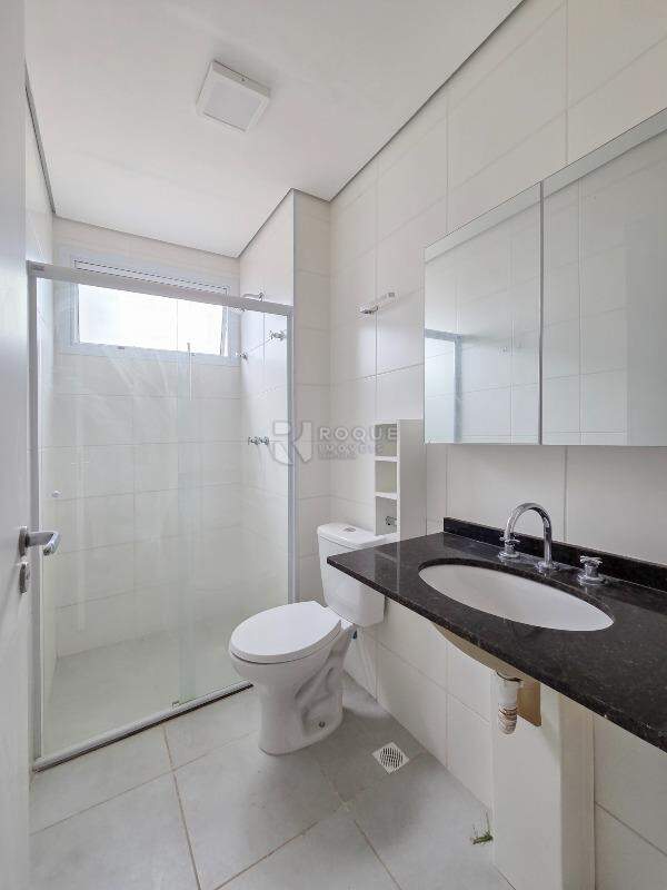 Apartamento para aluguel no bairro Jardim Florença: WC suíte