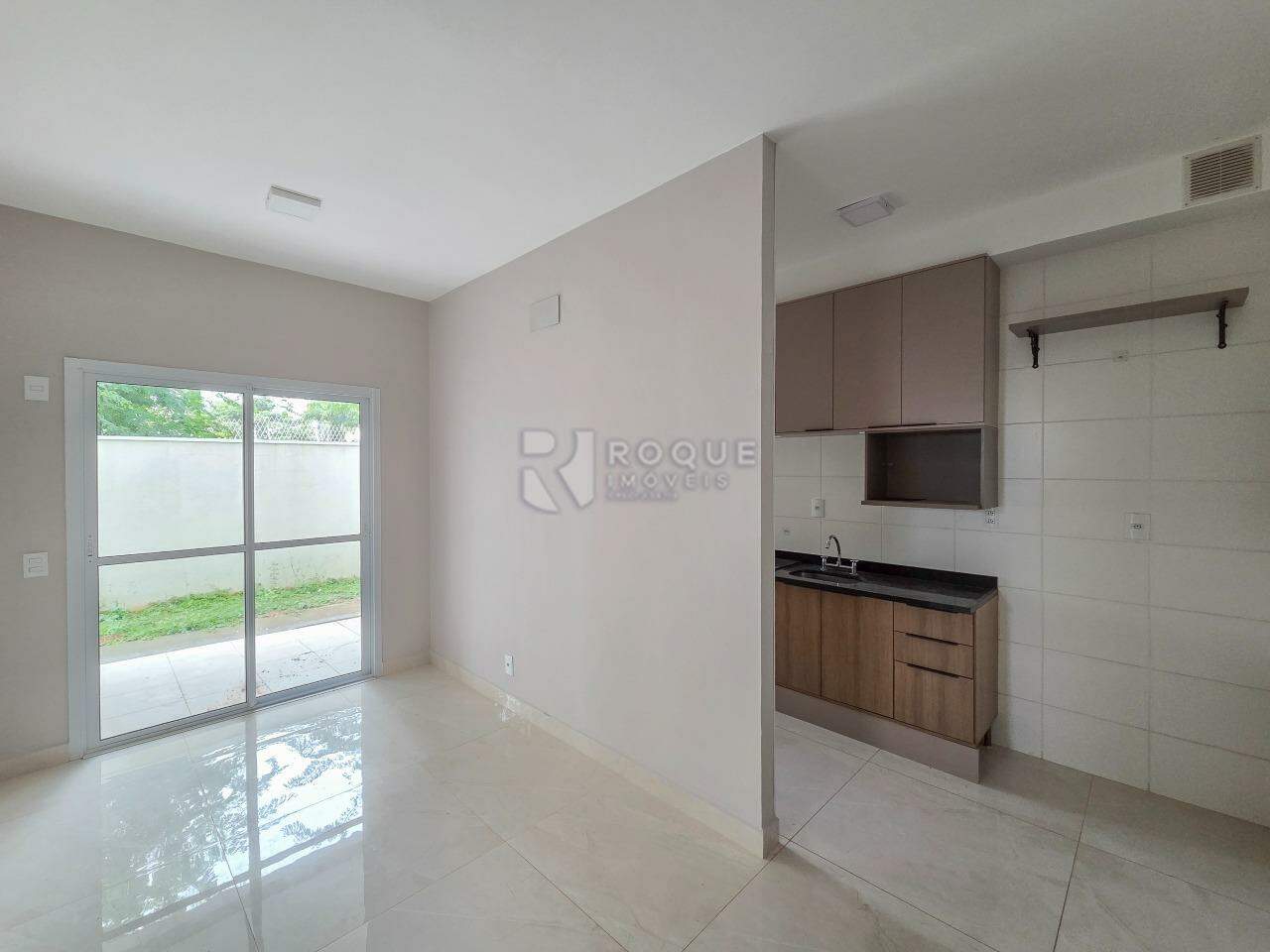Apartamento para aluguel no bairro Jardim Florença: Sala