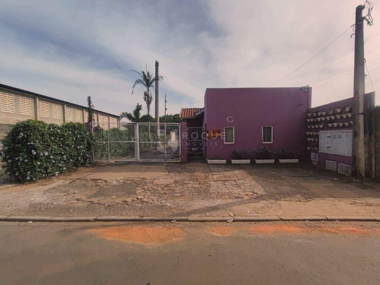 Barracão/Galpão para aluguel no bairro Jardim Santa Barbara: Fachada