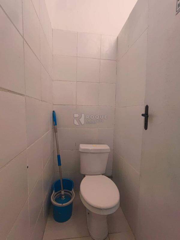 Barracão/Galpão para aluguel no bairro Jardim Santa Barbara: WC 3