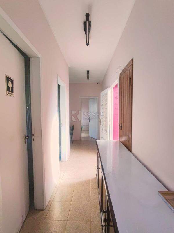 Barracão/Galpão para aluguel no bairro Jardim Santa Barbara: Hall