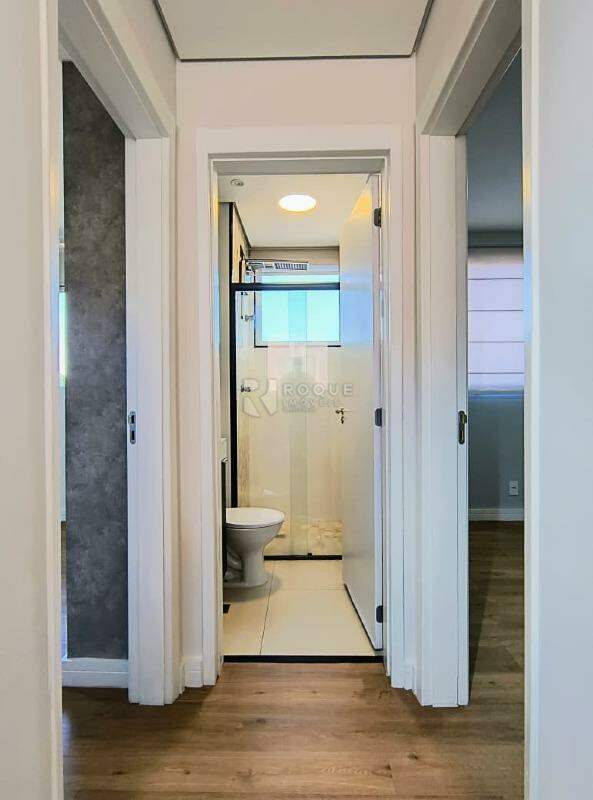 Apartamento à venda no bairro Jardim Colina Verde: Hall