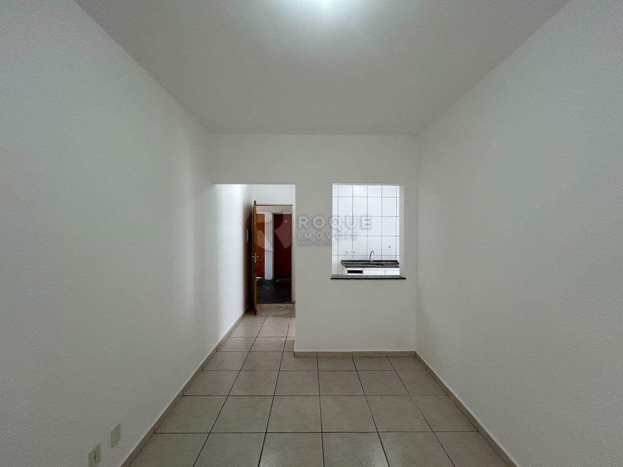 Apartamento para aluguel no bairro Vila Queiroz: Sala