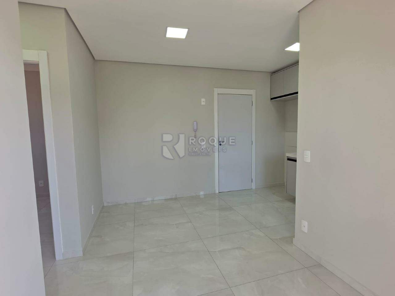 Apartamento para aluguel no bairro Jardim Esteves: Sala