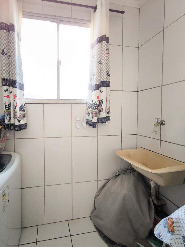 Apartamento à venda no bairro Graminha: LAVANDERIA