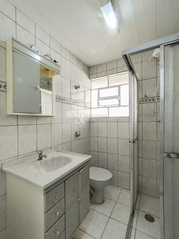 Apartamento à venda no bairro Vila Independência: WC