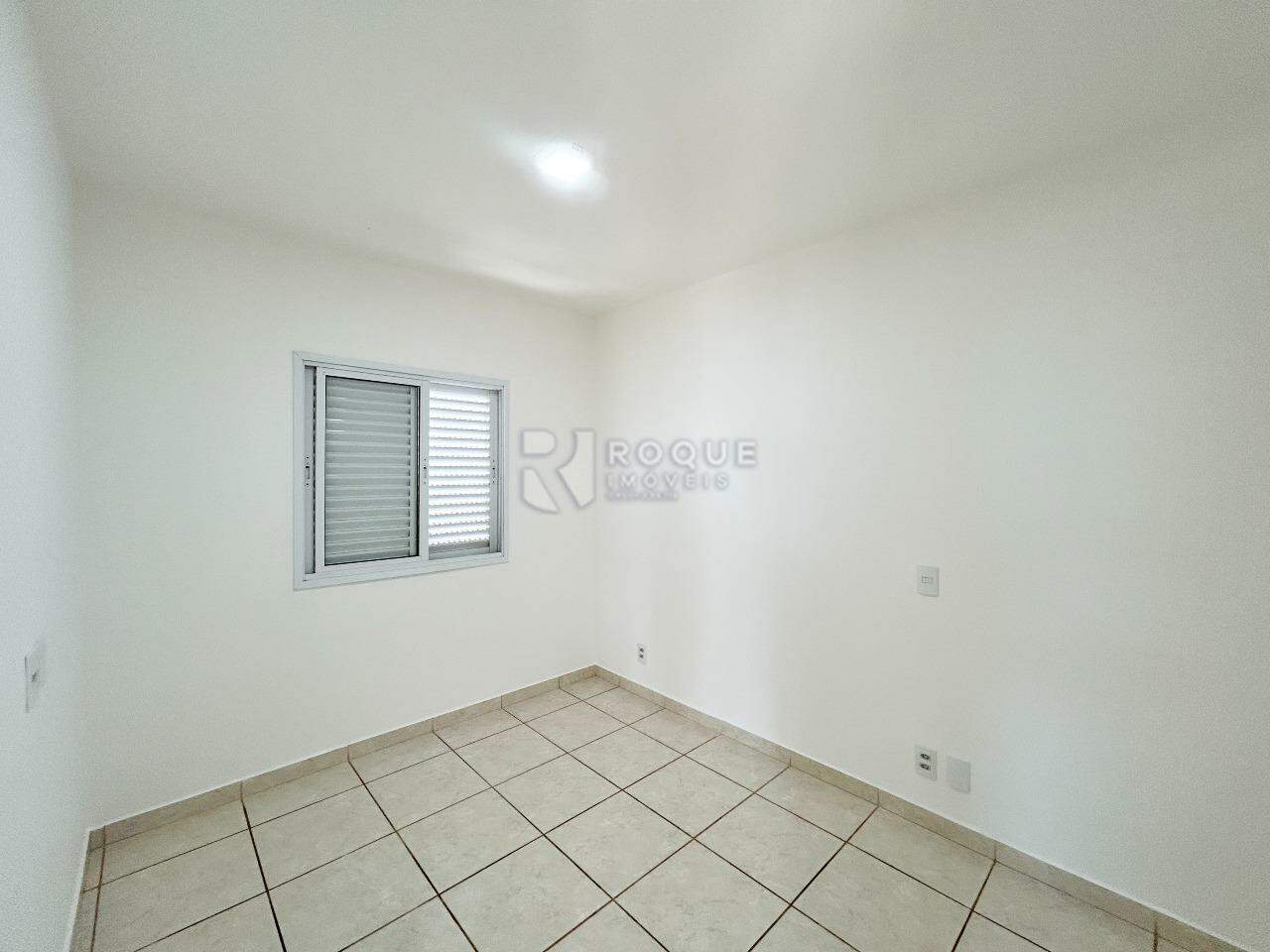 Apartamento à venda no bairro Chácaras Antonieta: Dormitório 1
