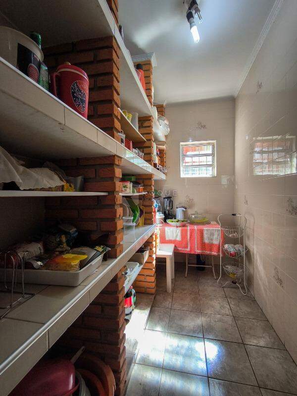 Casa em condomínio à venda no bairro Portal das Rosas: DESPENSA
