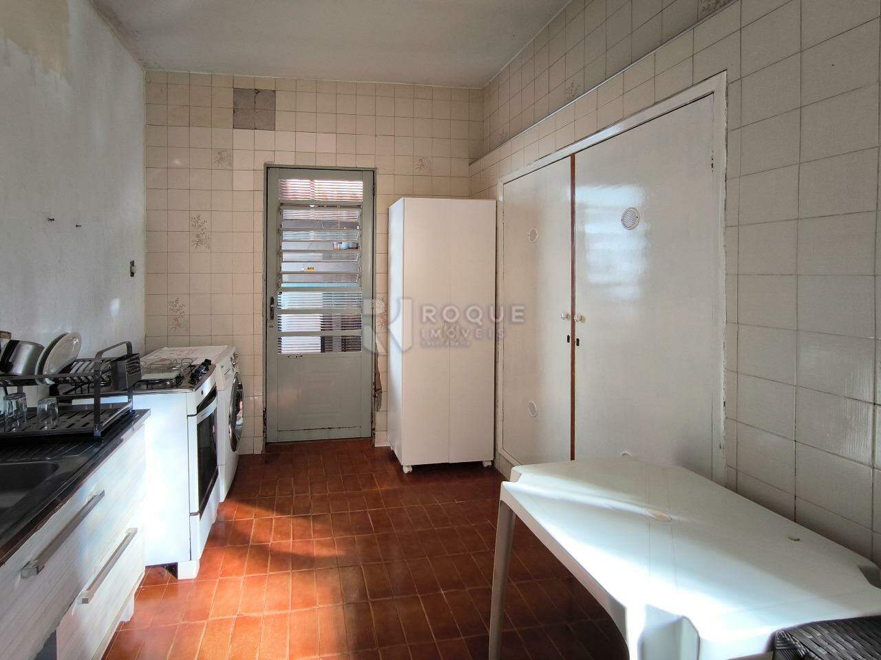 Casa Residencial à venda no bairro Vila São João: COZINHA