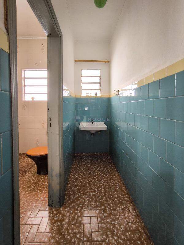 Casa Residencial à venda no bairro Vila São João: LAVABO