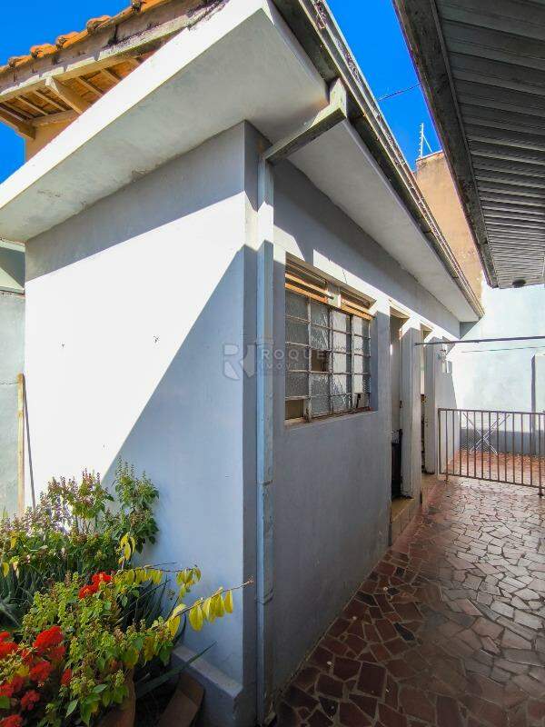 Casa Residencial à venda no bairro Vila São João: LAVANDERIA 2