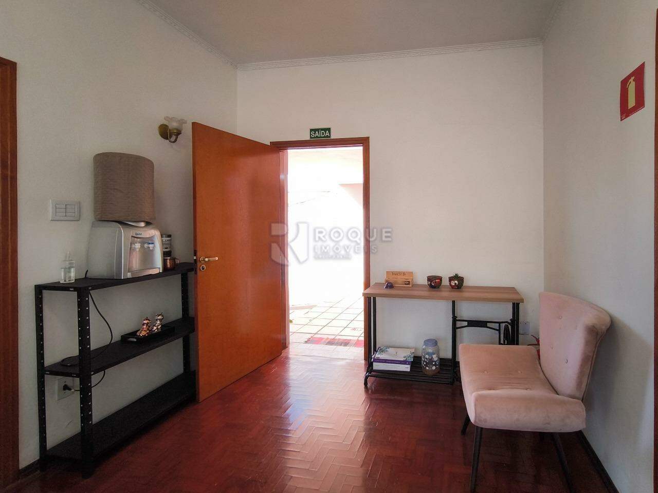 Casa Residencial à venda no bairro Vila São João: SALA DE ESTAR