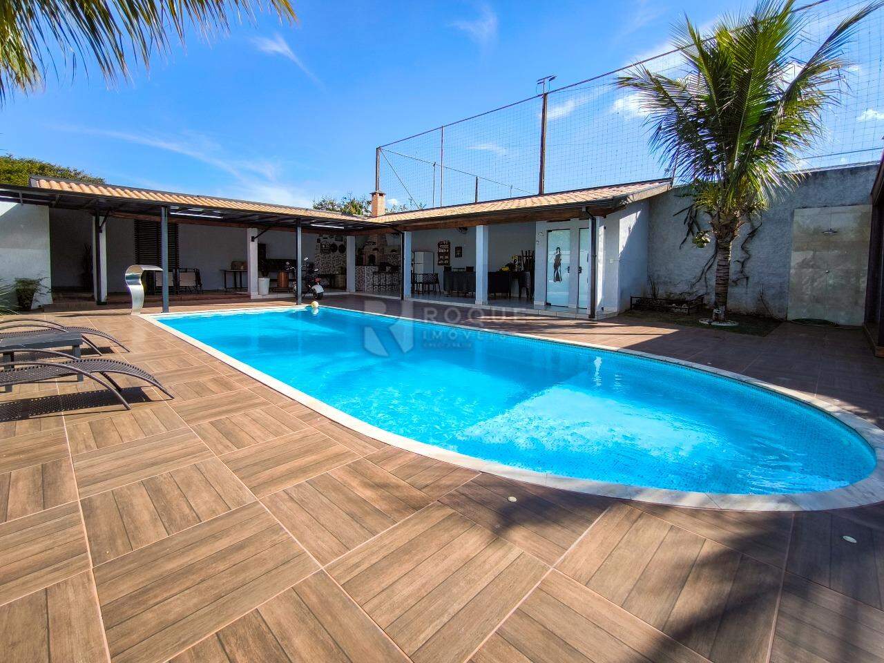 Chácara à venda no bairro Residencial Nobreville: PISCINA