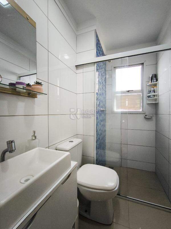 Apartamento à venda no bairro Vila Queiroz: BANHEIRO SOCIAL