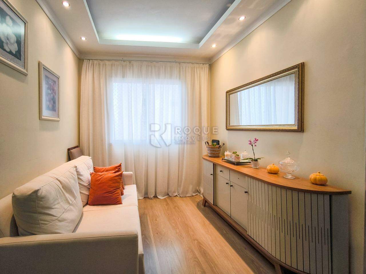 Apartamento à venda no bairro Vila Queiroz: SALA DE ESTAR